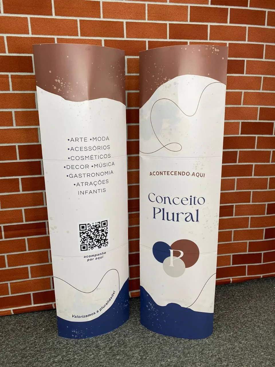 Fábrica de totem de papelão