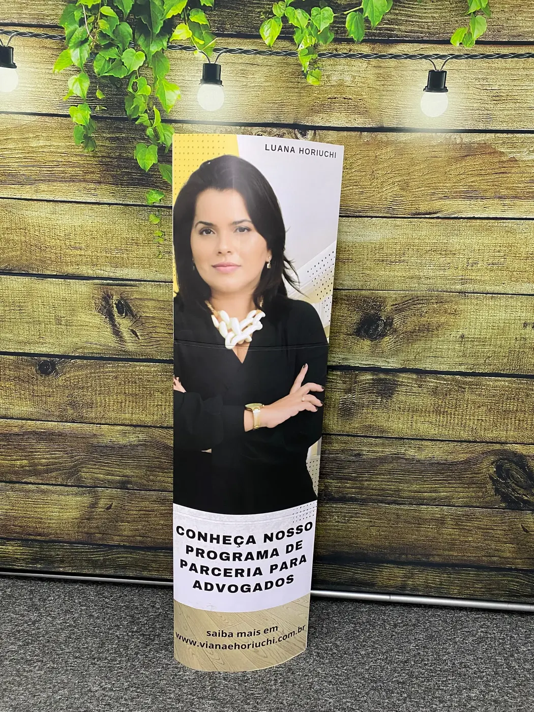 totem de papelão para eventos