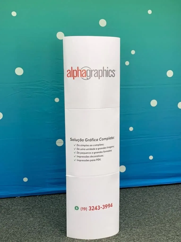totem de papelão para feiras em Curitiba